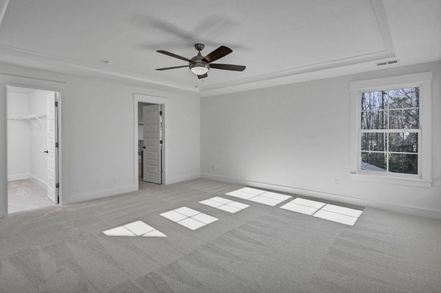 Spacious, unfurnished interior of a new home in Clubside Reserve at Summerlake, Lexington (Image 47).