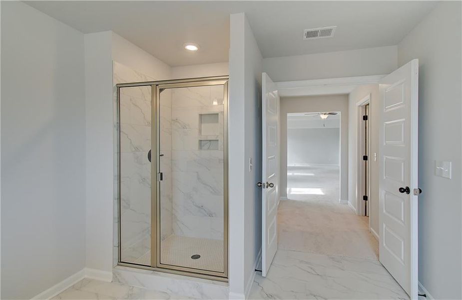 Spacious, unfurnished interior of a new home in Trinity Park, McDonough (Image 34).