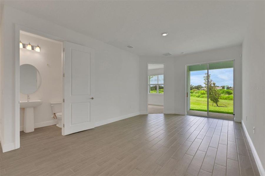 Spacious, unfurnished interior of a new home in Seaire, Parrish (Image 29). Spacious, unfurnished interior of a new home in Seaire, Parrish (Image 29).