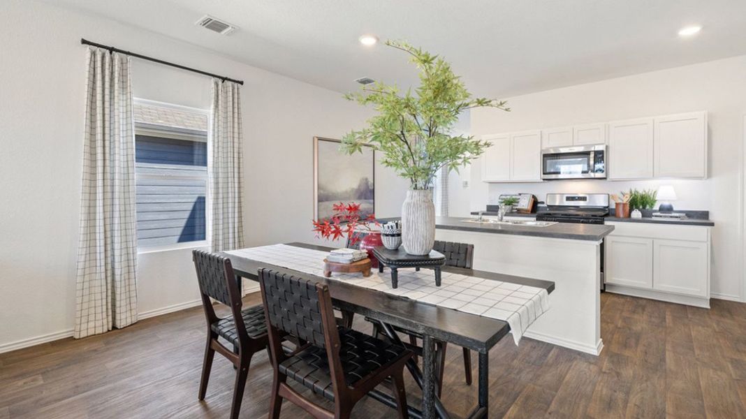 Representative furnished interior of a home built from the Riley by D.R. Horton in The Reserve at Spiritas Ranch, Little Elm (Image 6).