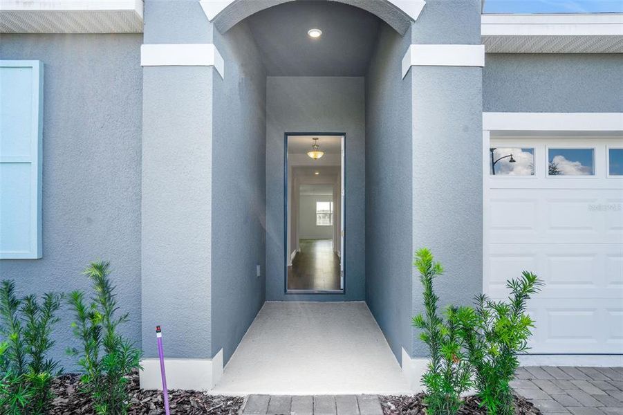 Exterior details and patio area of a home in Reserve at Hammock Oaks, Lady Lake (Image 22).