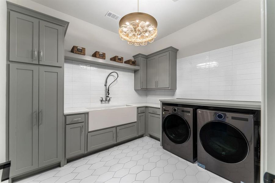 Furnished interior view inside a new home in , Fairview (Image 16).