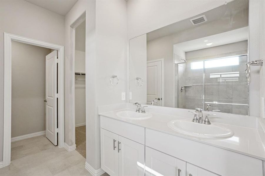 Furnished interior view inside a new home in Eastridge - Spring Series, McKinney (Image 8).