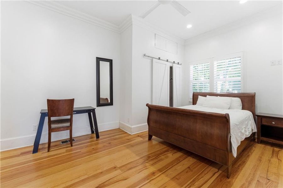 Furnished interior view inside a new home in , Atlanta (Image 13). Furnished interior view inside a new home in , Atlanta (Image 13).