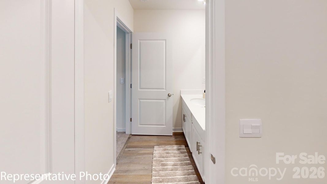 Spacious, unfurnished interior of a new home in Huffman Ridge, Hickory (Image 18).