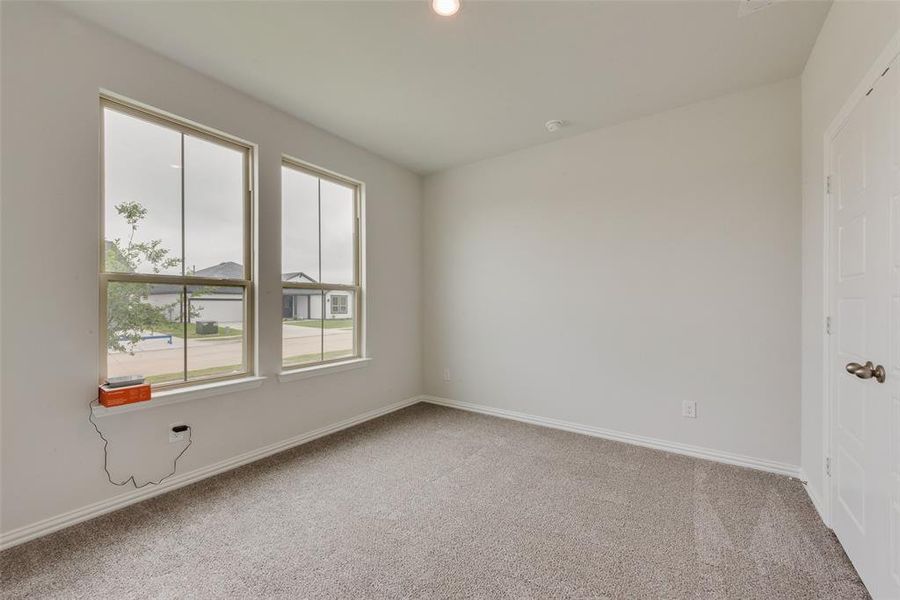 Spacious, unfurnished interior of a new home in Creekside of Crowley, Crowley (Image 24).