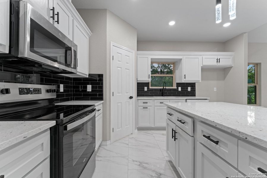 Furnished interior view inside a new home in , Poteet (Image 14). Furnished interior view inside a new home in , Poteet (Image 14).