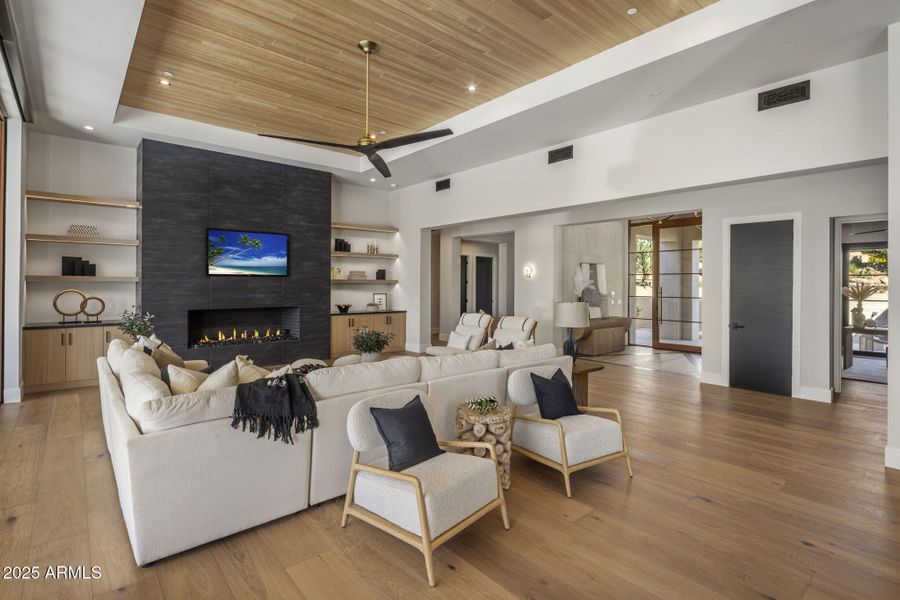 37-web-or-mls-IMG_8661 37-web-or-mls-IMG_8661