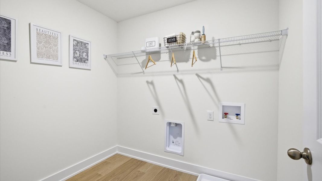 Spacious, unfurnished interior of a new home in Catlett Cove, Knoxville (Image 21). Spacious, unfurnished interior of a new home in Catlett Cove, Knoxville (Image 21).