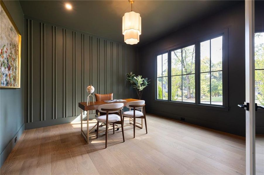 Furnished interior view inside a new home in , Atlanta (Image 11).