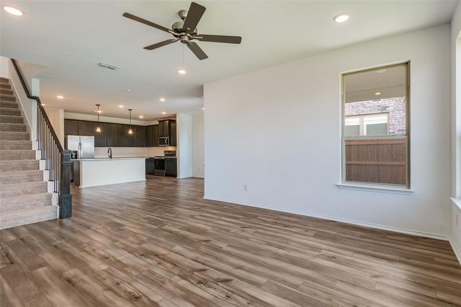 Spacious, unfurnished interior of a new home in Heartland, Heartland (Image 28). Spacious, unfurnished interior of a new home in Heartland, Heartland (Image 28).