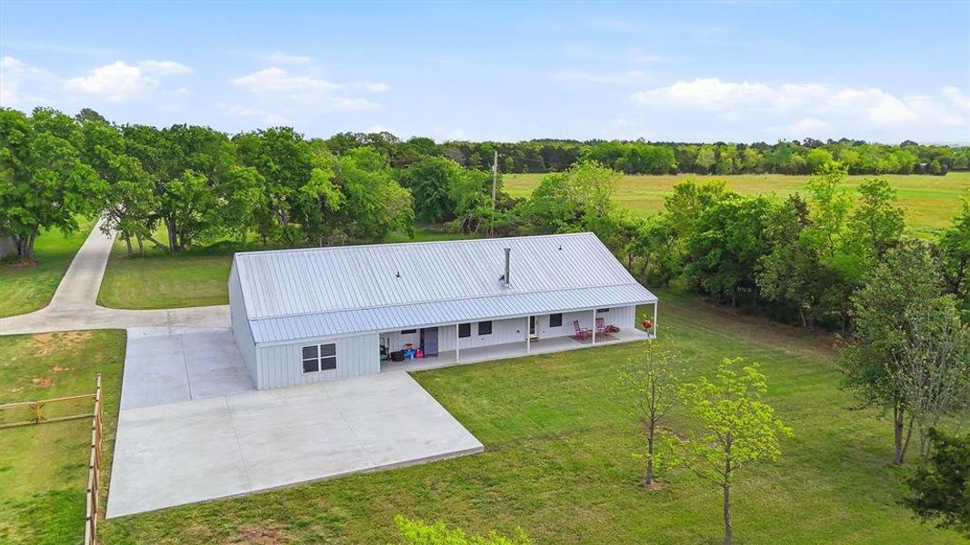 Front exterior of a new home in , Denison, TX, highlighting curb appeal (Image 22). Front exterior of a new home in , Denison, TX, highlighting curb appeal (Image 22).