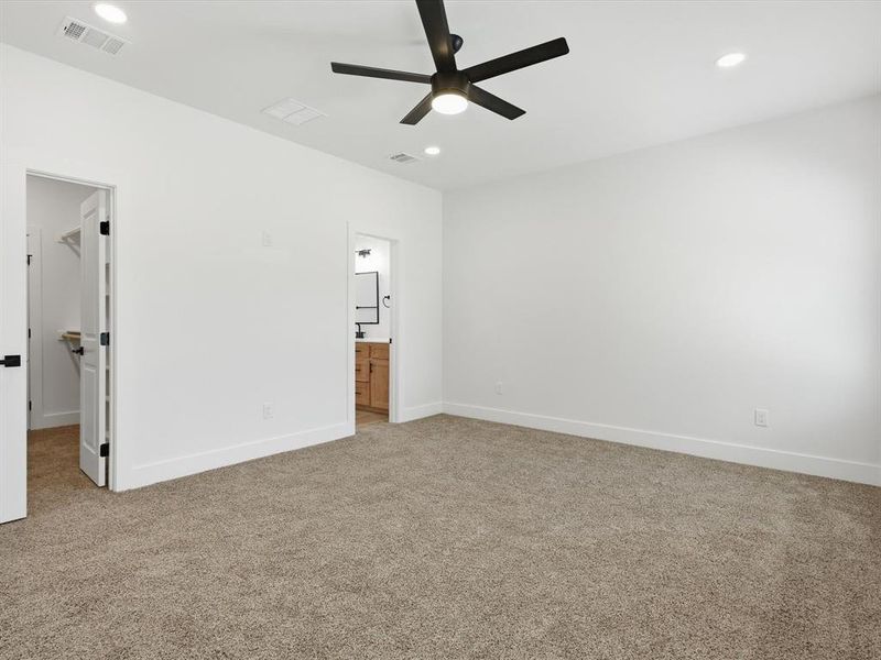 Spacious, unfurnished interior of a new home in , Wills Point (Image 22).