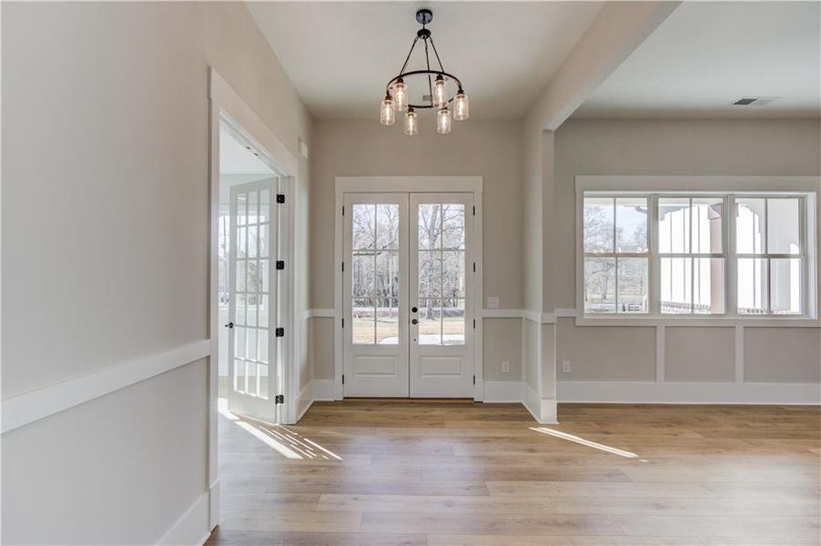 Spacious, unfurnished interior of a new home in , Jefferson (Image 23).