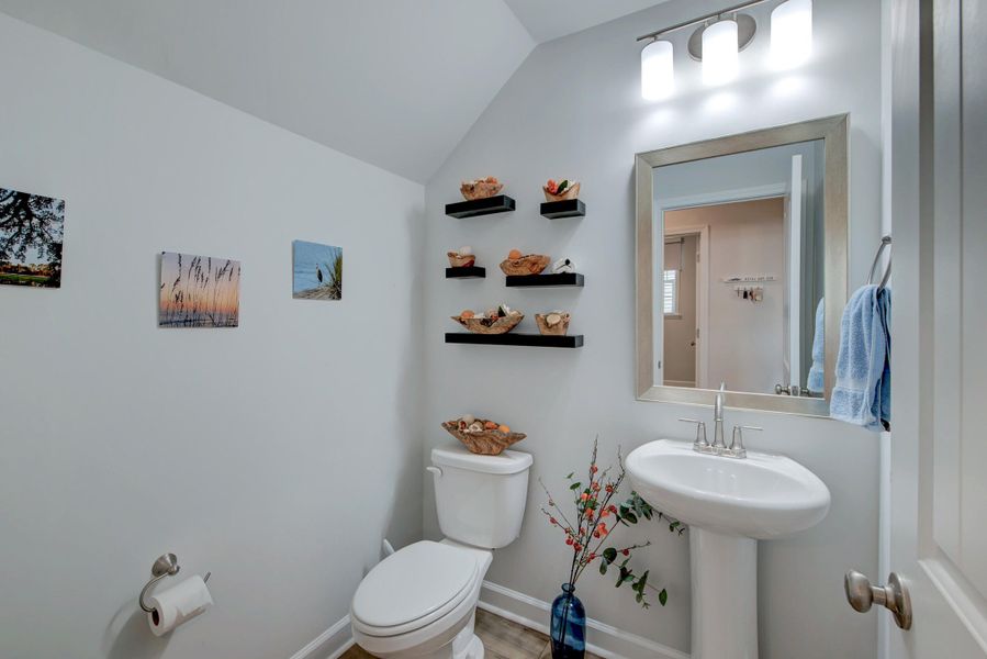 Furnished interior view inside a new home in Six Oaks, Summerville (Image 48). Furnished interior view inside a new home in Six Oaks, Summerville (Image 48).