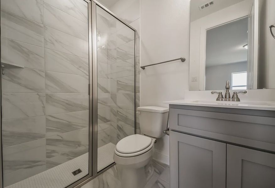 Plan 5019 bath 2 - 18 of 21