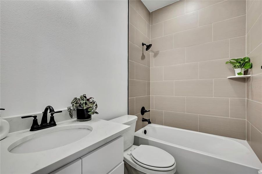 Furnished interior view inside a new home in , Spring Hill (Image 8).