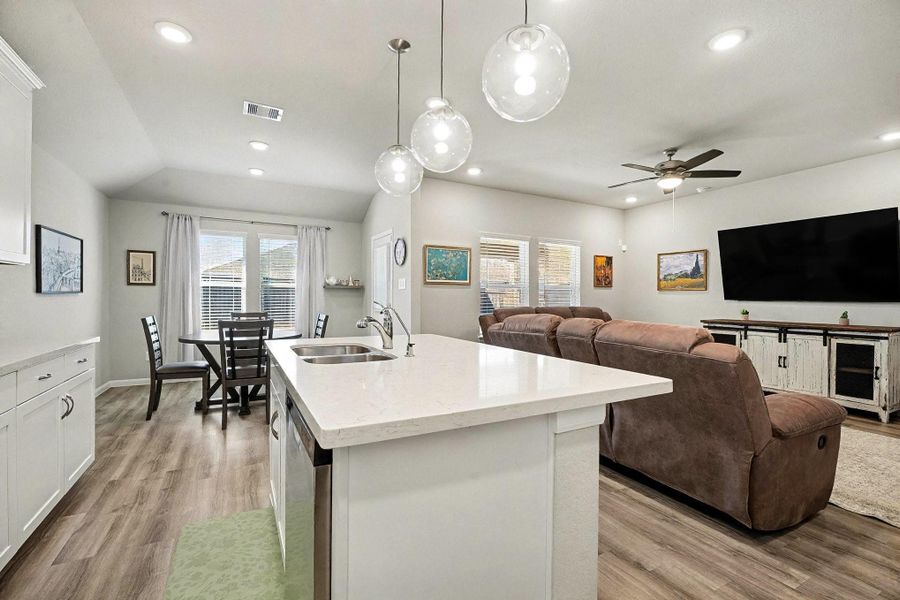 Furnished interior view inside a new home in Southwinds, Baytown (Image 6). Furnished interior view inside a new home in Southwinds, Baytown (Image 6).