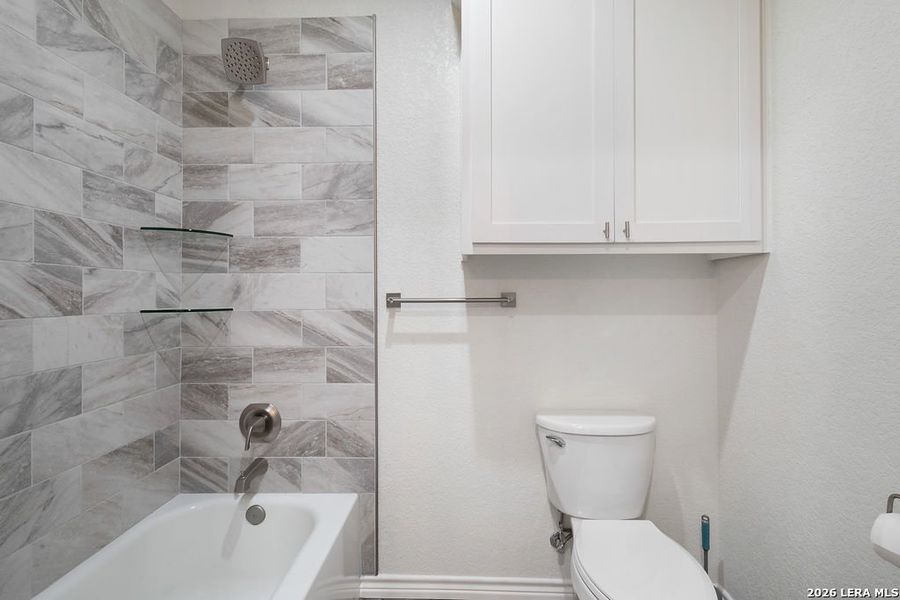 Furnished interior view inside a new home in , New Braunfels (Image 15).