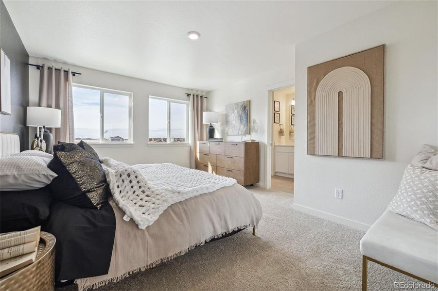 Furnished interior view inside a new home in Settlers Crossing, Commerce City (Image 21).