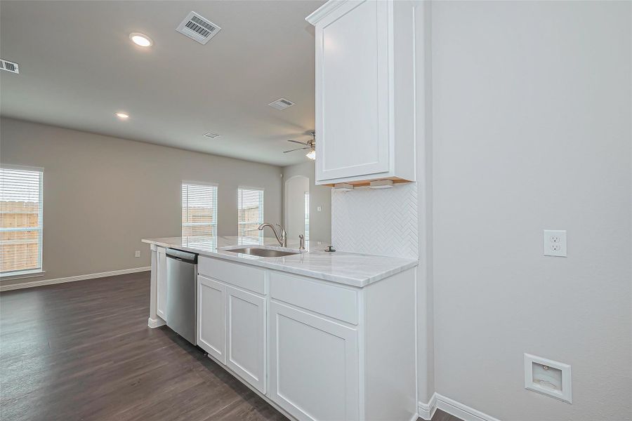 Furnished interior view inside a new home in River Ranch, Dayton (Image 12). Furnished interior view inside a new home in River Ranch, Dayton (Image 12).