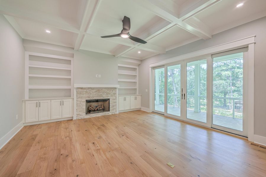 Spacious, unfurnished interior of a new home in , Mount Pleasant (Image 34).