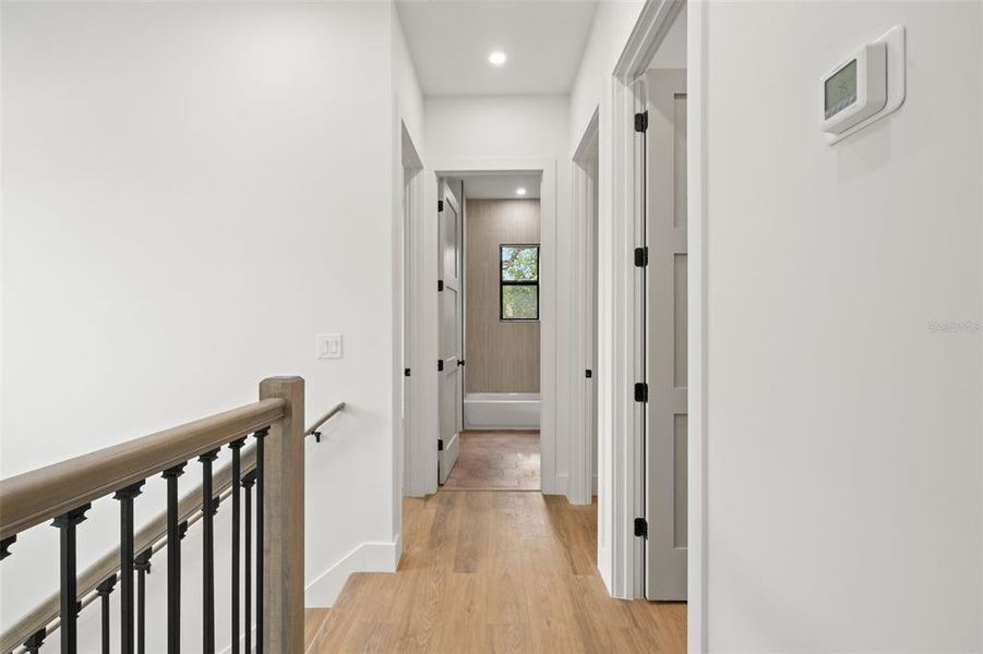 Spacious, unfurnished interior of a new home in , Tampa (Image 45).