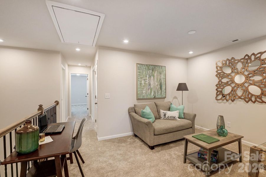 For representation purposes of floorplan only, actual homesite is under construction and design and structural options may vary For representation purposes of floorplan only, actual homesite is under construction and design and structural options may vary