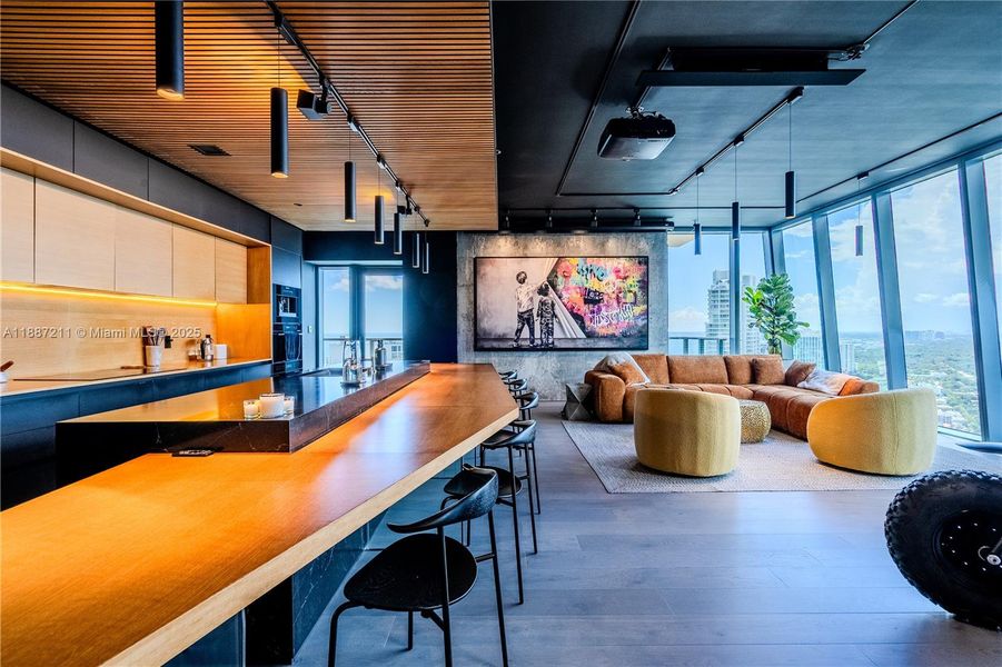 Community amenities in , Miami (Image 20).