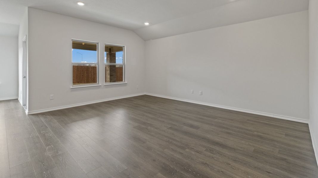 Spacious, unfurnished interior of a new home in Creeks at Burnett Trail, Canton (Image 28).