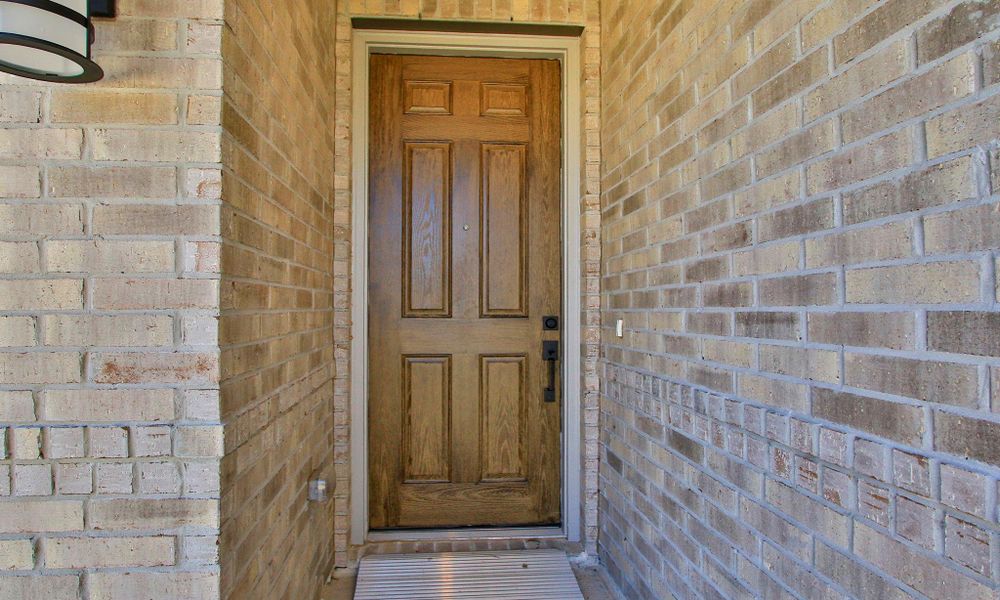Exterior details and patio area of a home in , Magnolia (Image 25).