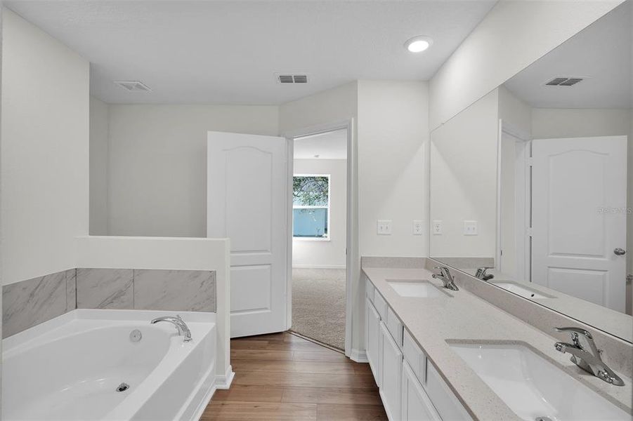 Furnished interior view inside a new home in Palm Coast, Palm Coast (Image 8).