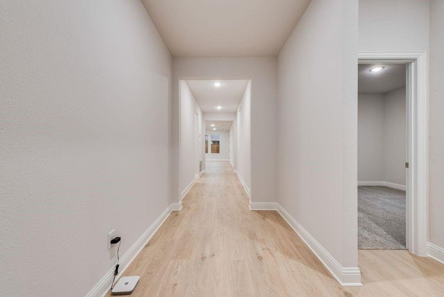 Spacious, unfurnished interior of a new home in Creekside of Crowley, Crowley (Image 18).