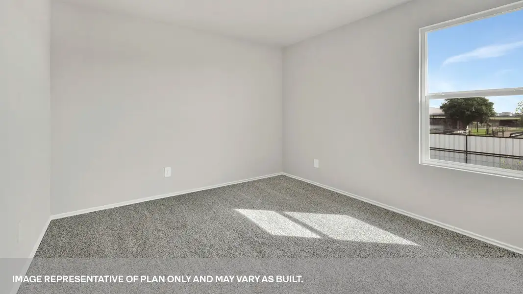 Spacious, unfurnished interior of a new home in Spring Valley, New Braunfels (Image 16).