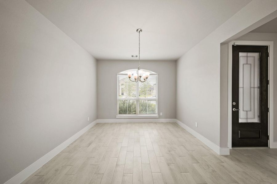 Spacious, unfurnished interior of a new home in Grand Oaks – The Cove, Houston (Image 24).