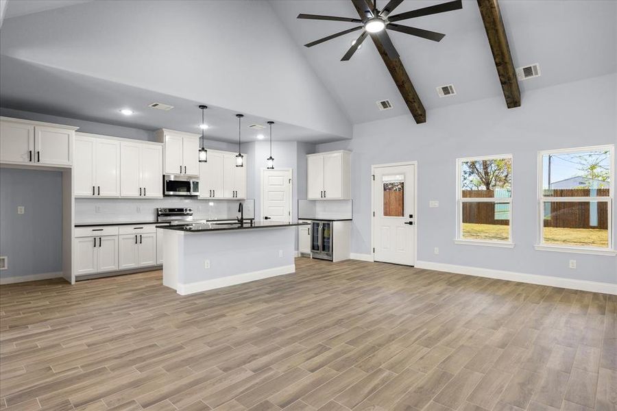 Image 16 of a home in .