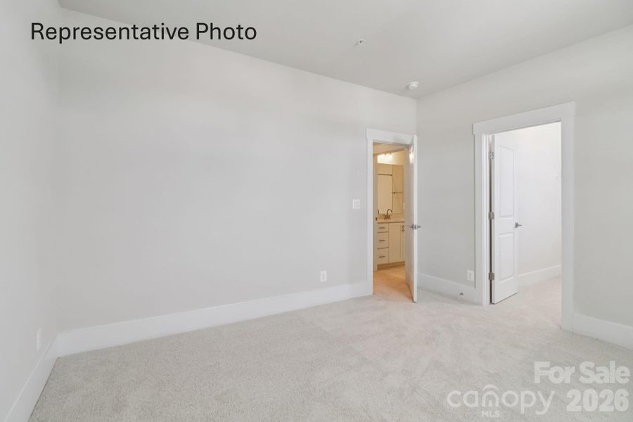 Spacious, unfurnished interior of a new home in Brook Run Villas, Fort Mill (Image 28). Spacious, unfurnished interior of a new home in Brook Run Villas, Fort Mill (Image 28).