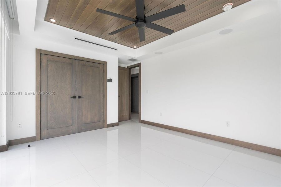 Spacious, unfurnished interior of a new home in , Tavernier (Image 29). Spacious, unfurnished interior of a new home in , Tavernier (Image 29).