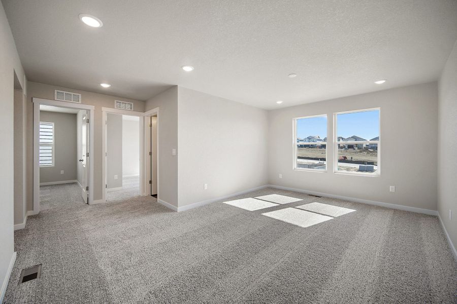 Spacious, unfurnished interior of a new home in Ridge at Lorson Ranch, Colorado Springs (Image 27). Spacious, unfurnished interior of a new home in Ridge at Lorson Ranch, Colorado Springs (Image 27).