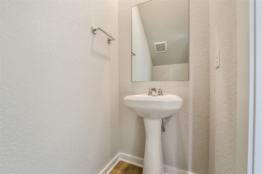 Image 36 of a home in Lakes at Black Oak.