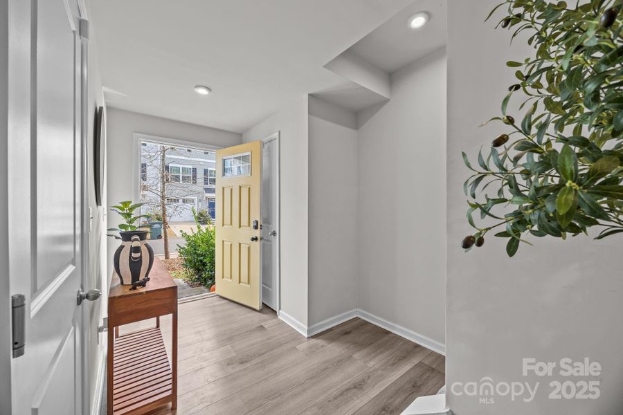 Image 28 of a home in .