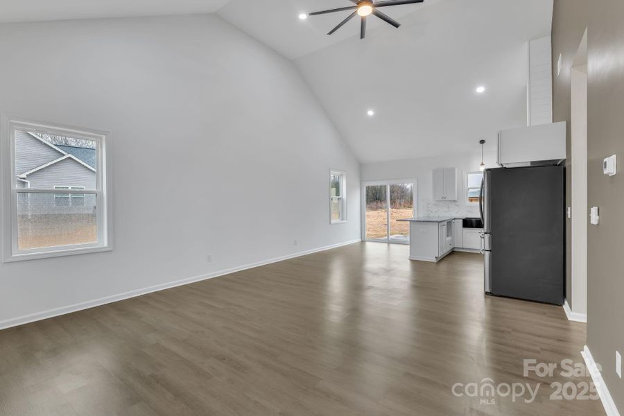 Spacious, unfurnished interior of a new home in , Shelby (Image 21).