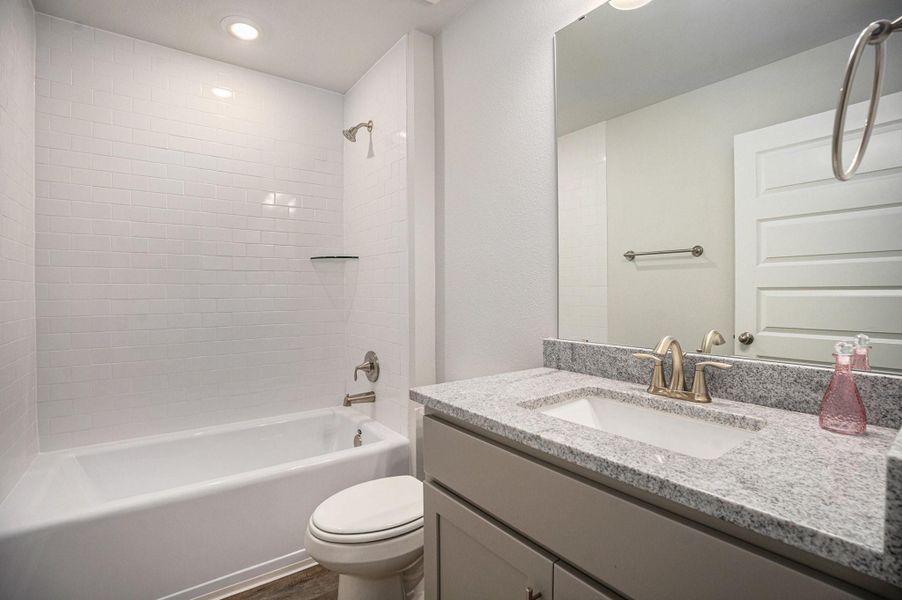 Furnished interior view inside a new home in Kiber Reserve, Angleton (Image 7). Furnished interior view inside a new home in Kiber Reserve, Angleton (Image 7).