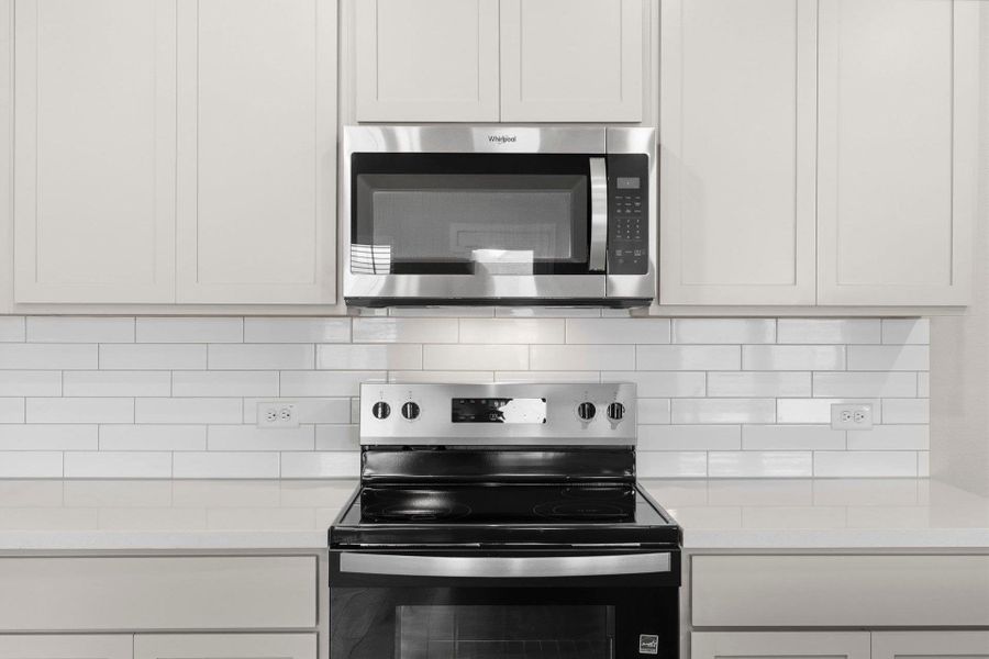 Beautiful finishes in Light & Bright Kitchen