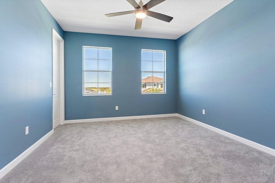 Spacious, unfurnished interior of a new home in , Loxahatchee (Image 36).
