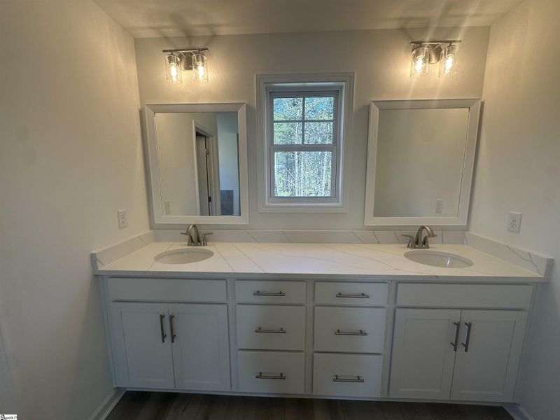 Furnished interior view inside a new home in Shiloh Trail, Wellford (Image 9).
