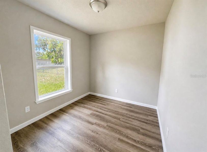 Spacious, unfurnished interior of a new home in , Groveland (Image 9).