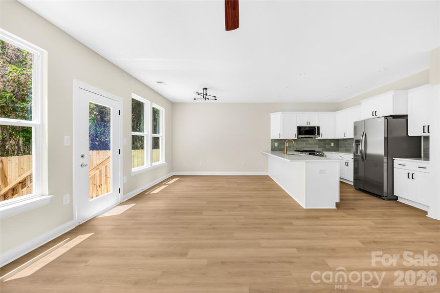 Image 25 of a home in .