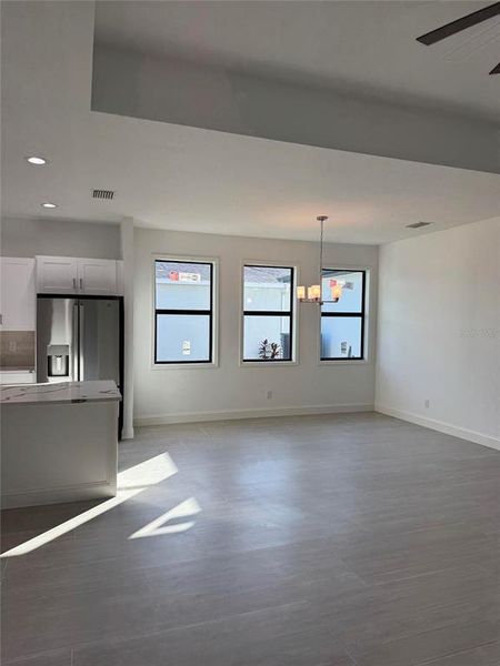 Spacious, unfurnished interior of a new home in , Port Charlotte (Image 12).