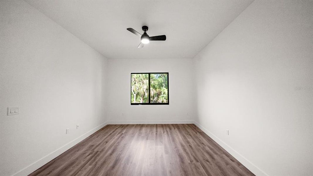 Spacious, unfurnished interior of a new home in , Port Charlotte (Image 22).
